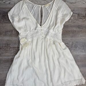 NWT Altard State Women's Dress V Neck Low Cut Baby Doll Embroidered Beach Mini